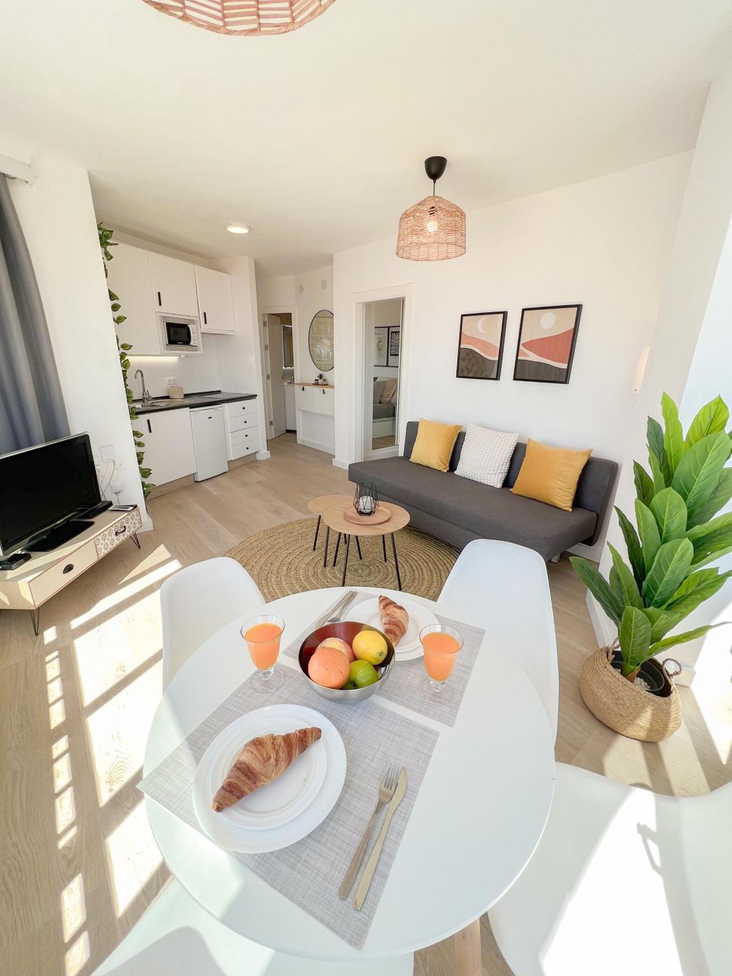 Palm Beach Aparment Sea Views Torremolinos Exterior foto